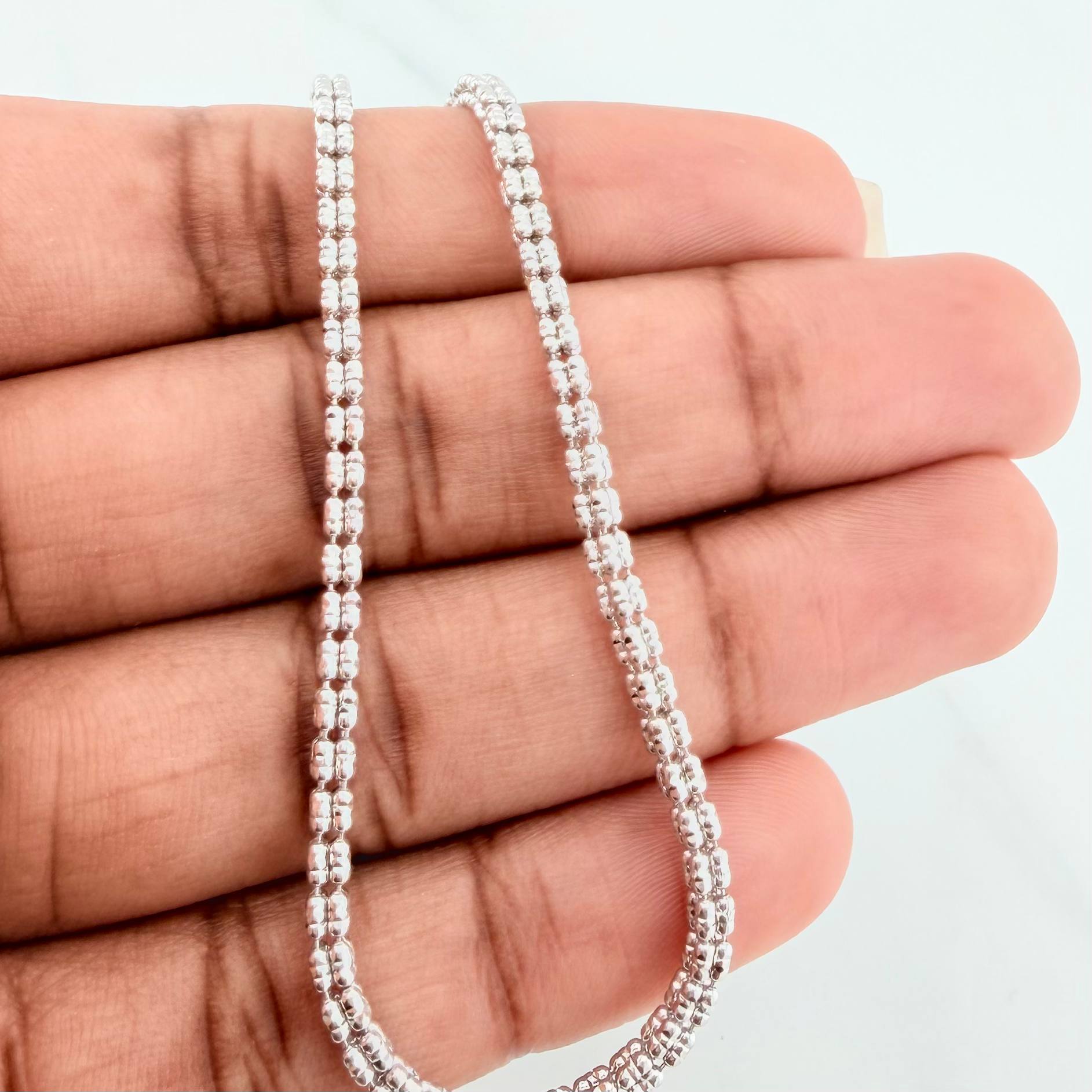 Pulso Ice 5.95 g / 8 1/2 in / 2.3 mm Oro Blanco 18K
