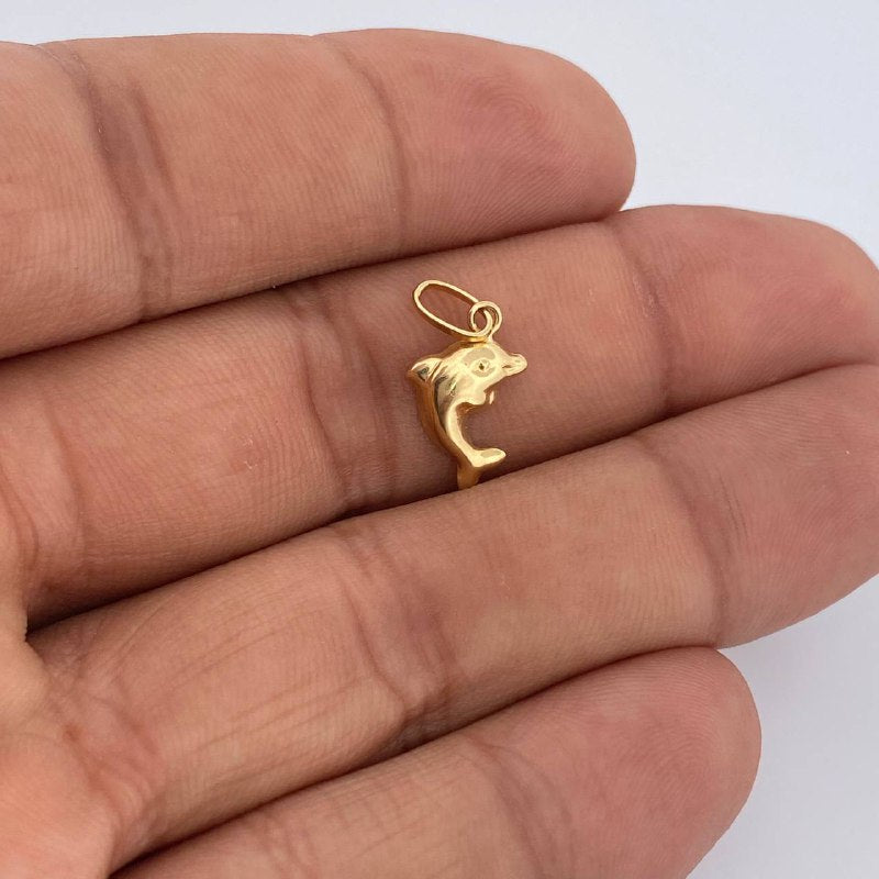 Dolphin Pendant 0.45gr / 3/4 in / 18K Gold
