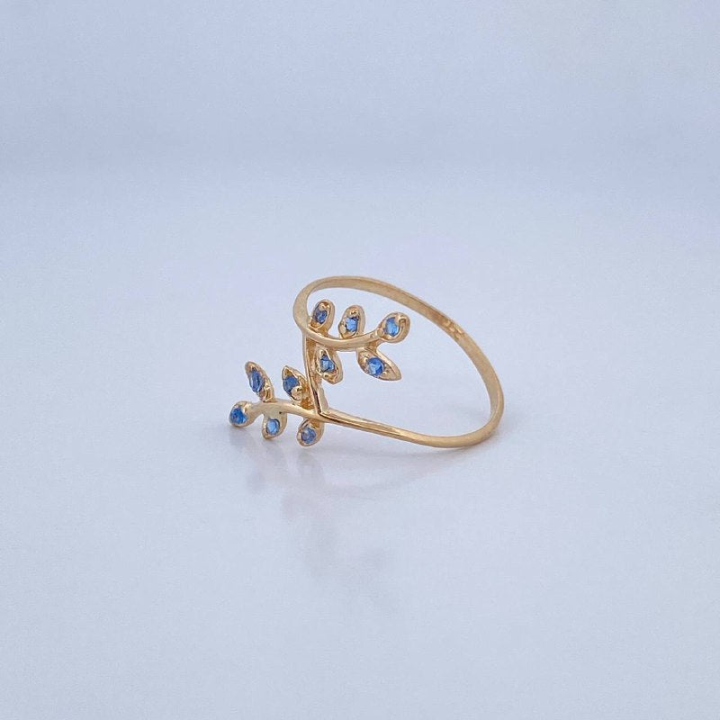 Lobelia Ring 1.2gr / Size 6 3/4 / 18K Gold &