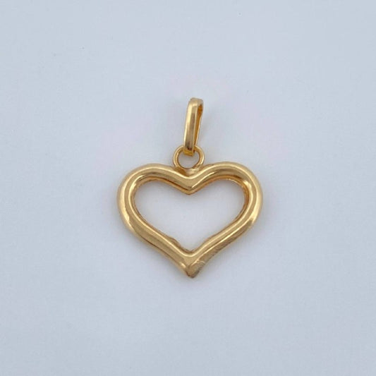 Heart Silhouette Pendant 0.5gr / 3/4 in / 18K Gold