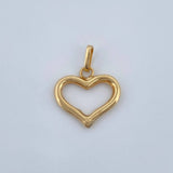 Heart Silhouette Pendant 0.5gr / 3/4 in / 18K Gold