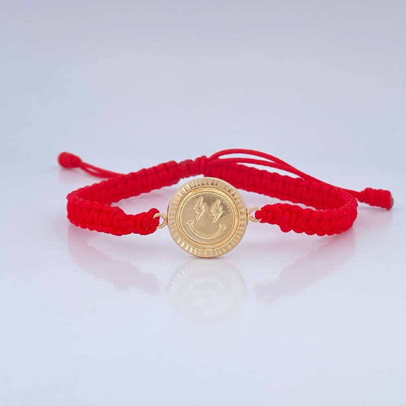 Pulsera Tejida Roja Carita Feliz 1.35gr / Oro 18K $