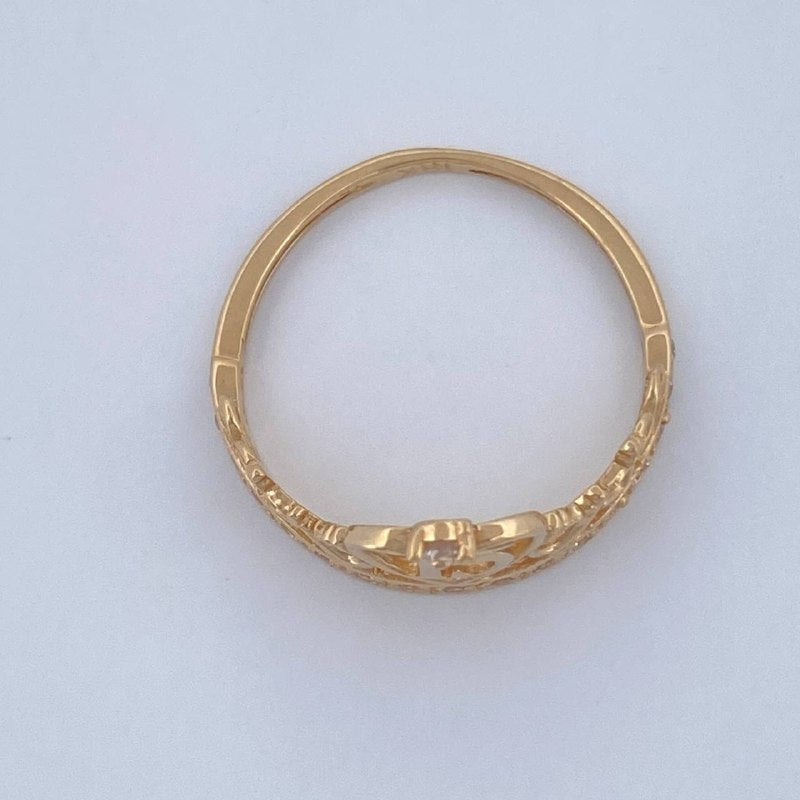 Tiara Ring 15s 1.7gr / Size 6 1/2 / 18K Gold