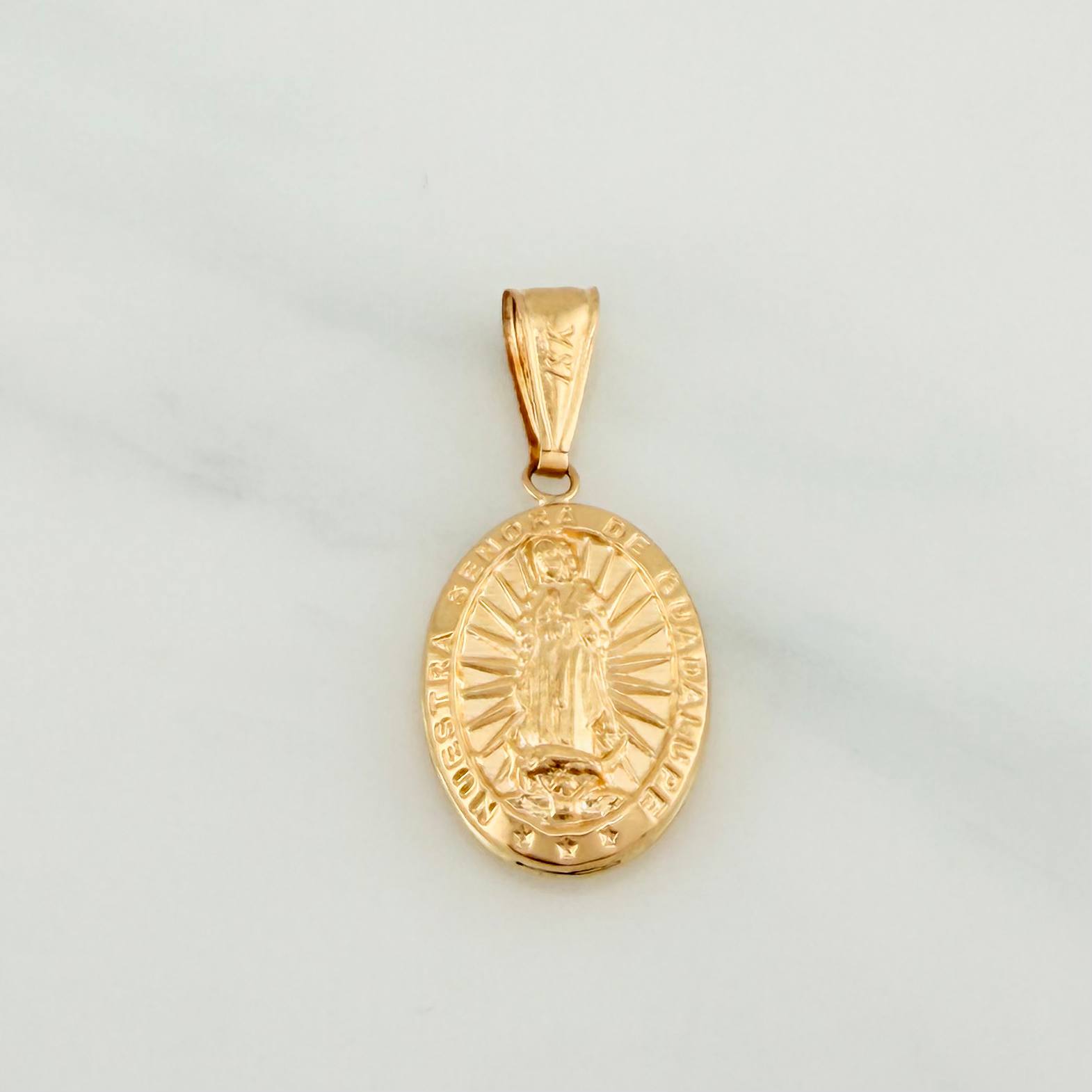 Dije Virgen De Guadalupe 1.5 g / 1 1/4 in Oro Amarillo 18K