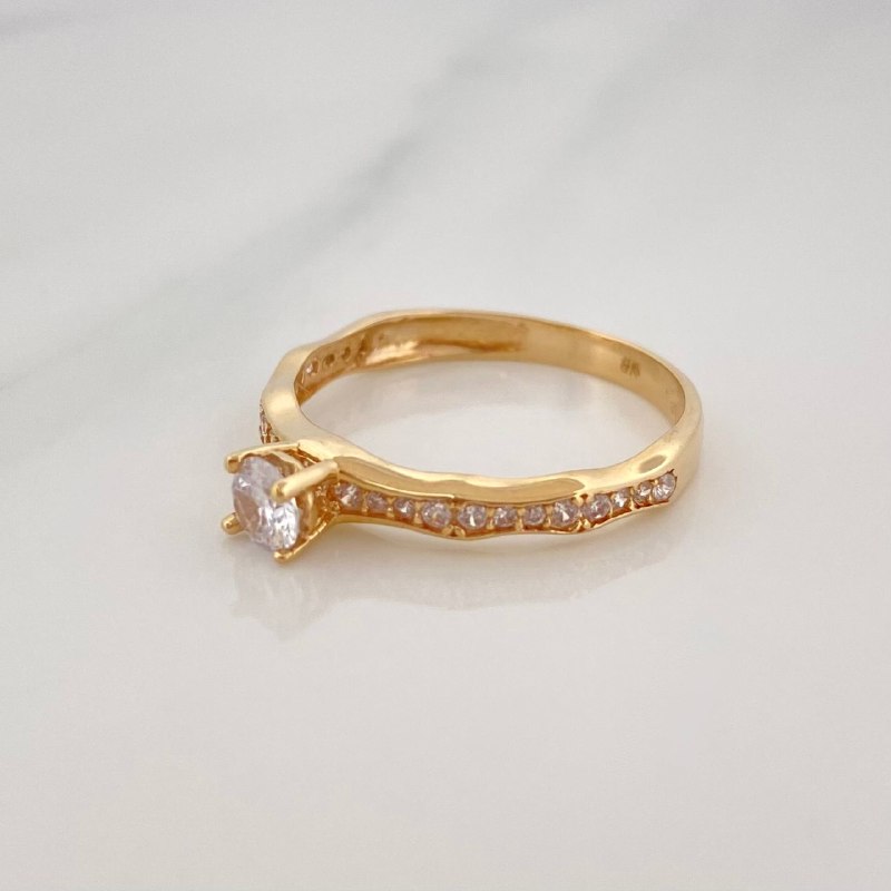 Churumbela Solitaire Ring 2 g / T6 1/2 Yellow Gold 18K