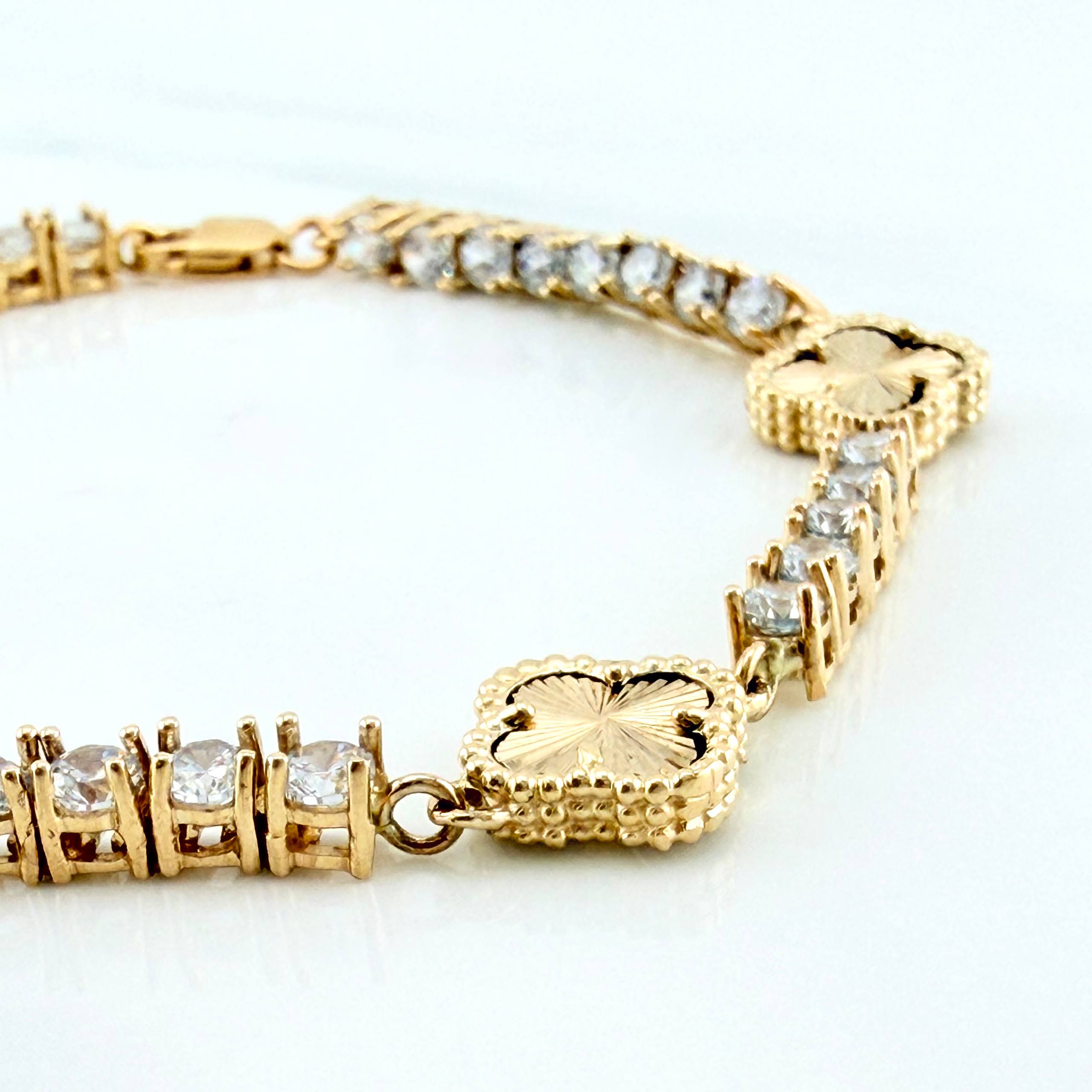 Pulso Tennis Trebol Diamantado 13.9 g / 7 3/4 in / 3.3 mm Oro Amarillo 18K