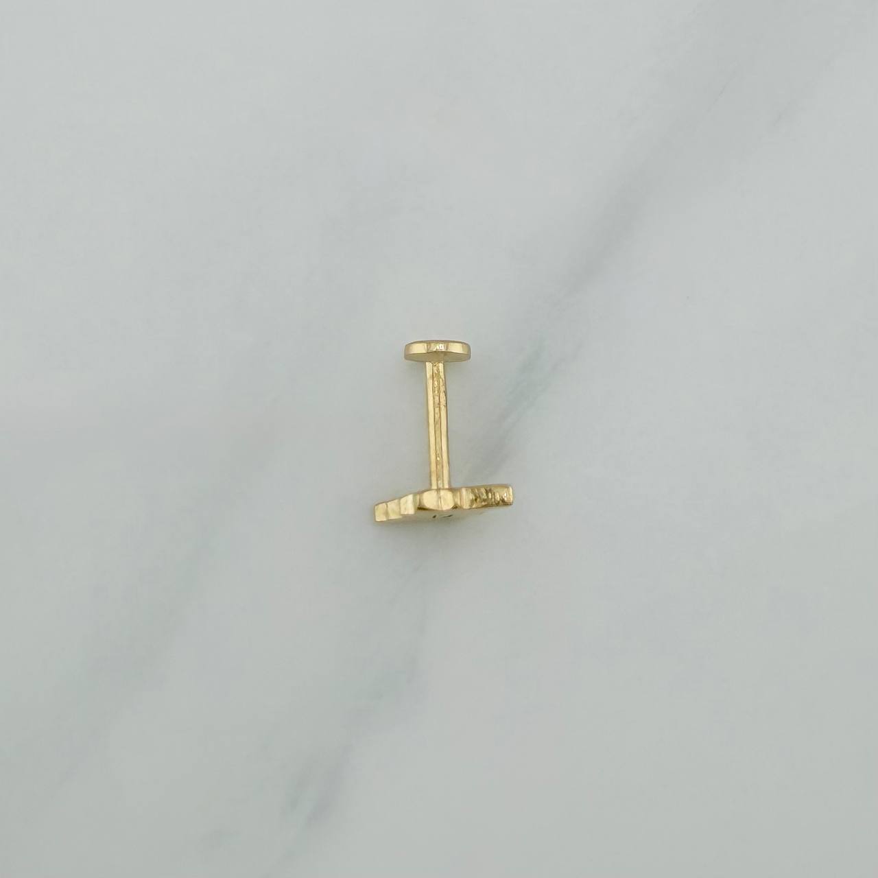 Cardinal Star Piercing 0.55 g / 1/4 in 18K Yellow Gold