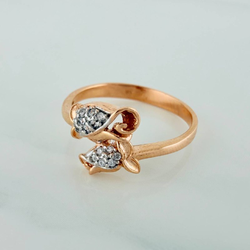 Anillo Rosas 2.7gr / T7 1/4 / 3/4 in / Dos Oros Blanco Rosa 18K $