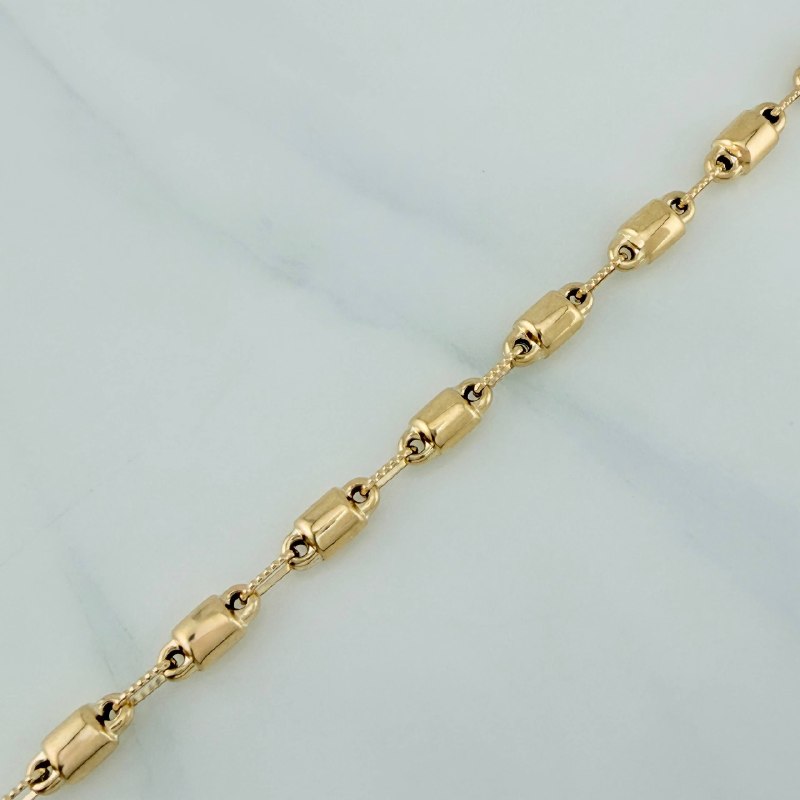 Pulso Rustico Barril 5.6 g / 8 1/2 in / 4.35 mm Oro Amarillo 18K