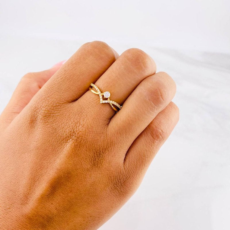 Anillo Anillo Pico 2.5g / T7 1/2 Oro Amarillo 18K