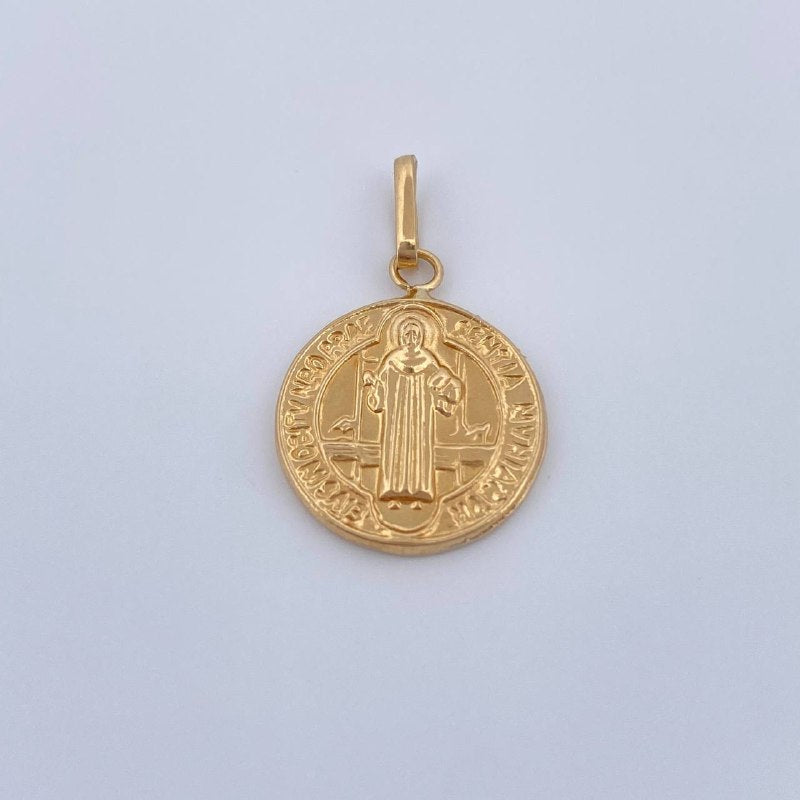 San Benito Pendant 0.9gr / 1in / 18K Gold Yellow &