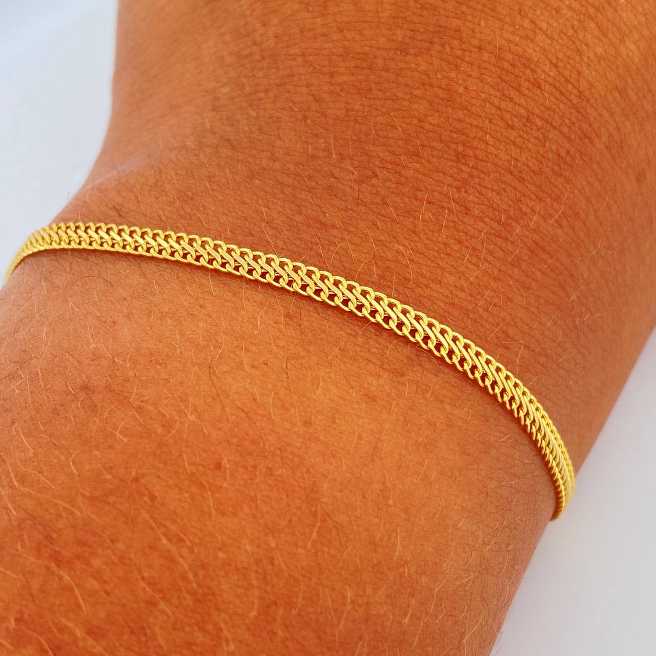 Sedusa Bracelet 1.5gr / 7 1/4 in / 18K Gold +3 $
