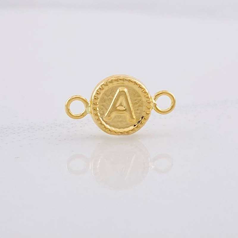Herraje Circulo Letra A 0.4g / 1/2 in Oro Amarillo 18K