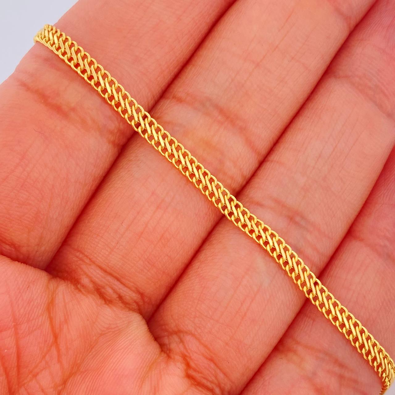 Sedusa Bracelet 1.5gr / 7 1/4 in / 18K Gold +3 $