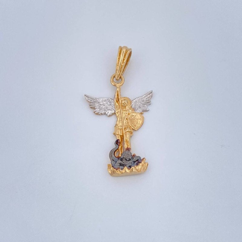 San Miguel Pendant 1.8gr / 1.1in / Three 18K Golds $
