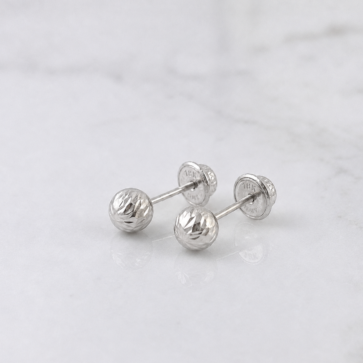 Stud Earrings Bead 0.8gr / 6mm Diamond Cut 18K White Gold &