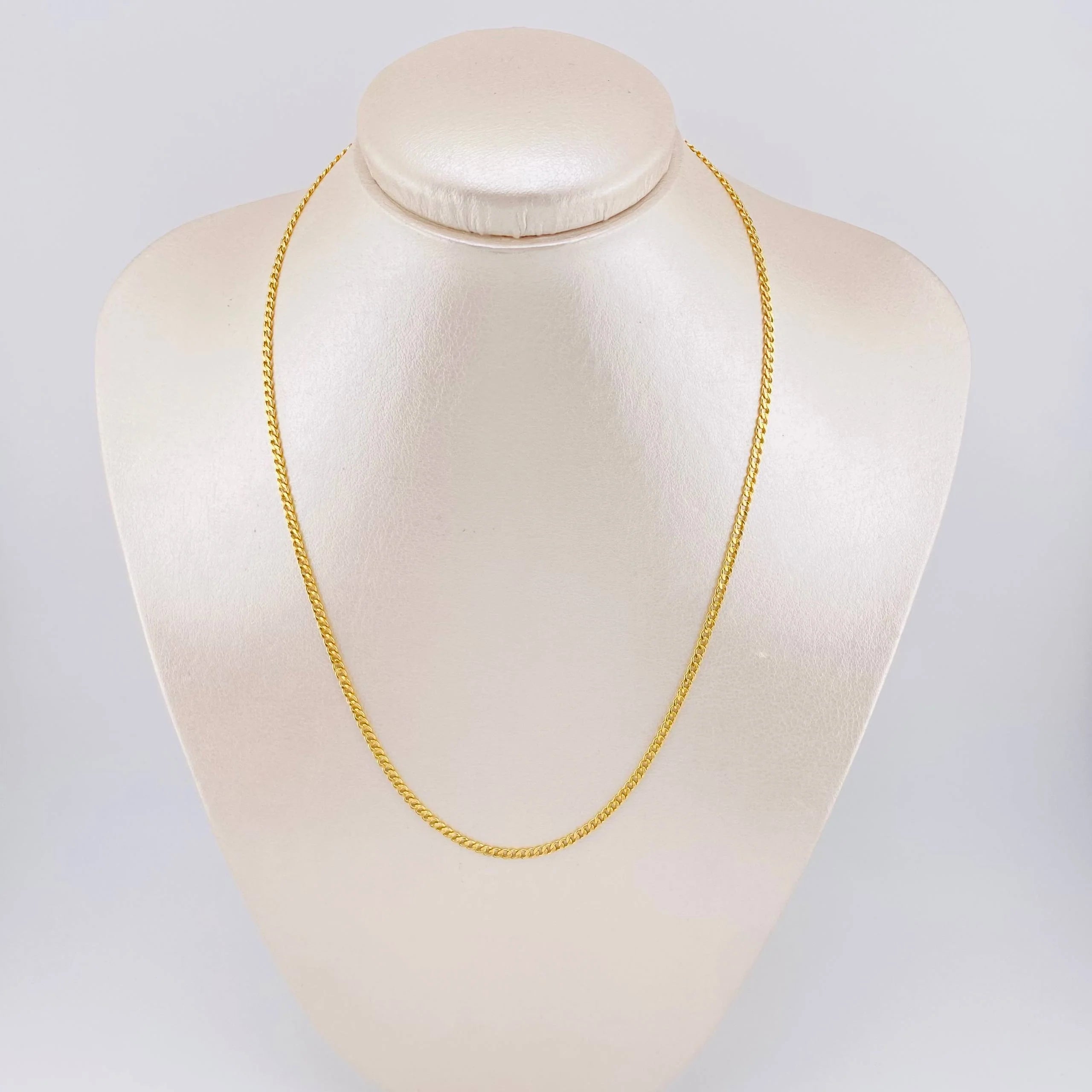 Cadena Cubana 2.3 g / 18 in / 2.4 mm Oro Amarillo 18K