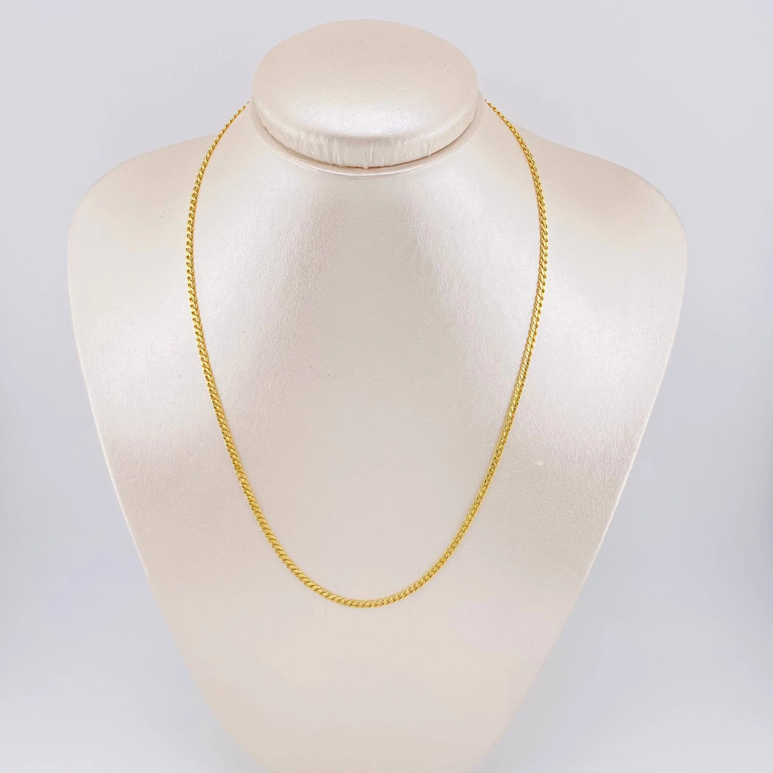 Cadena Cubana 2.3 g / 46 cm / 2.4 mm Oro Amarillo 18K