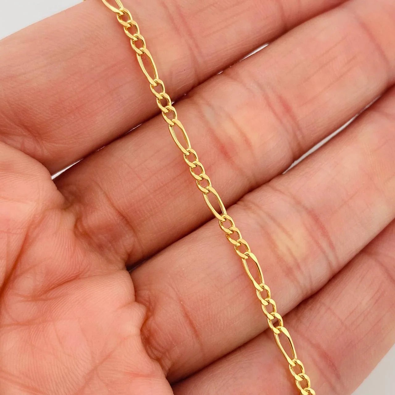 Pulso Figaro 1.15 g / 8 in / 2.4 mm Oro Amarillo 18K