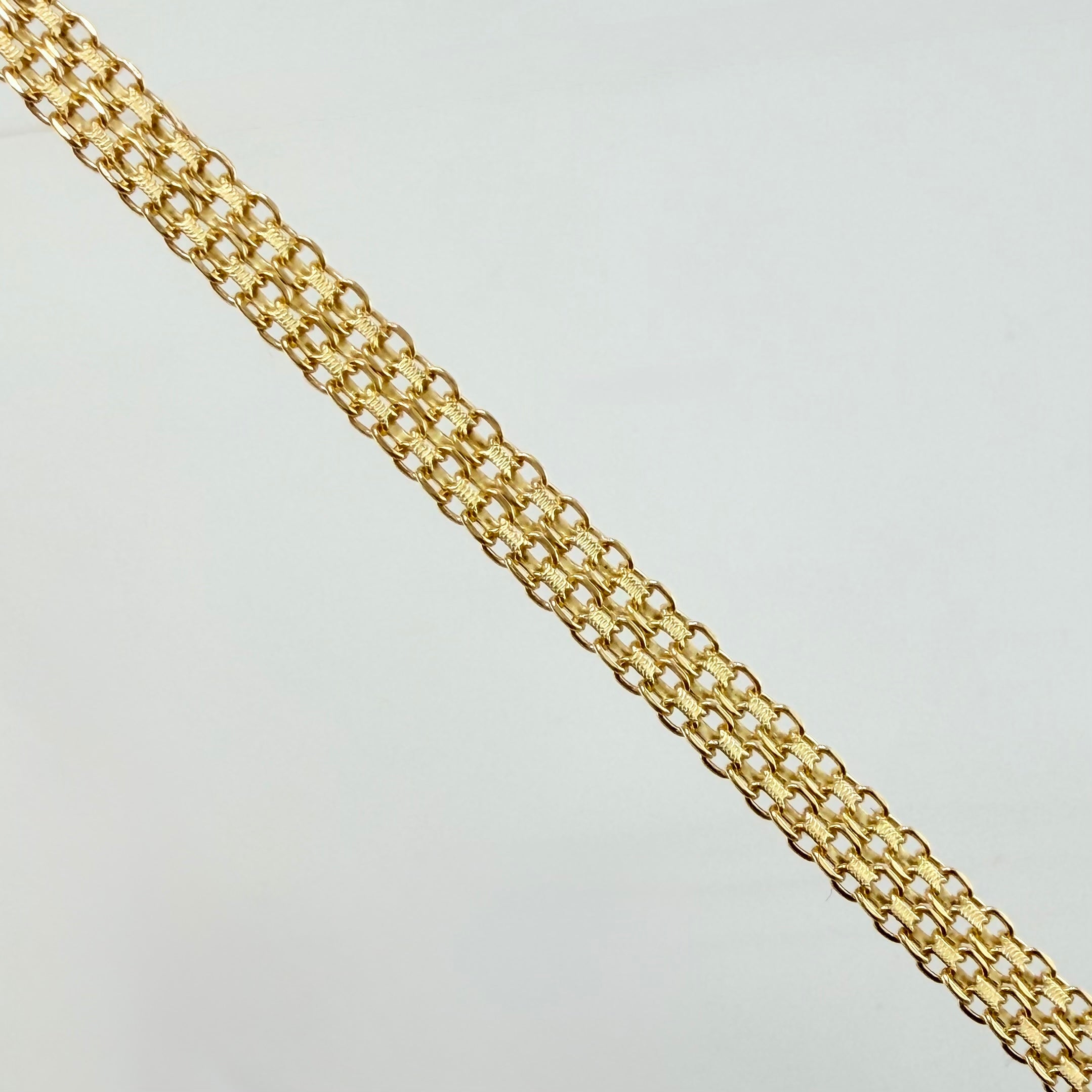 Cadena China 15.7gr / 23 1/2 in / 4.9mm Oro Amarillo +1 18K ©