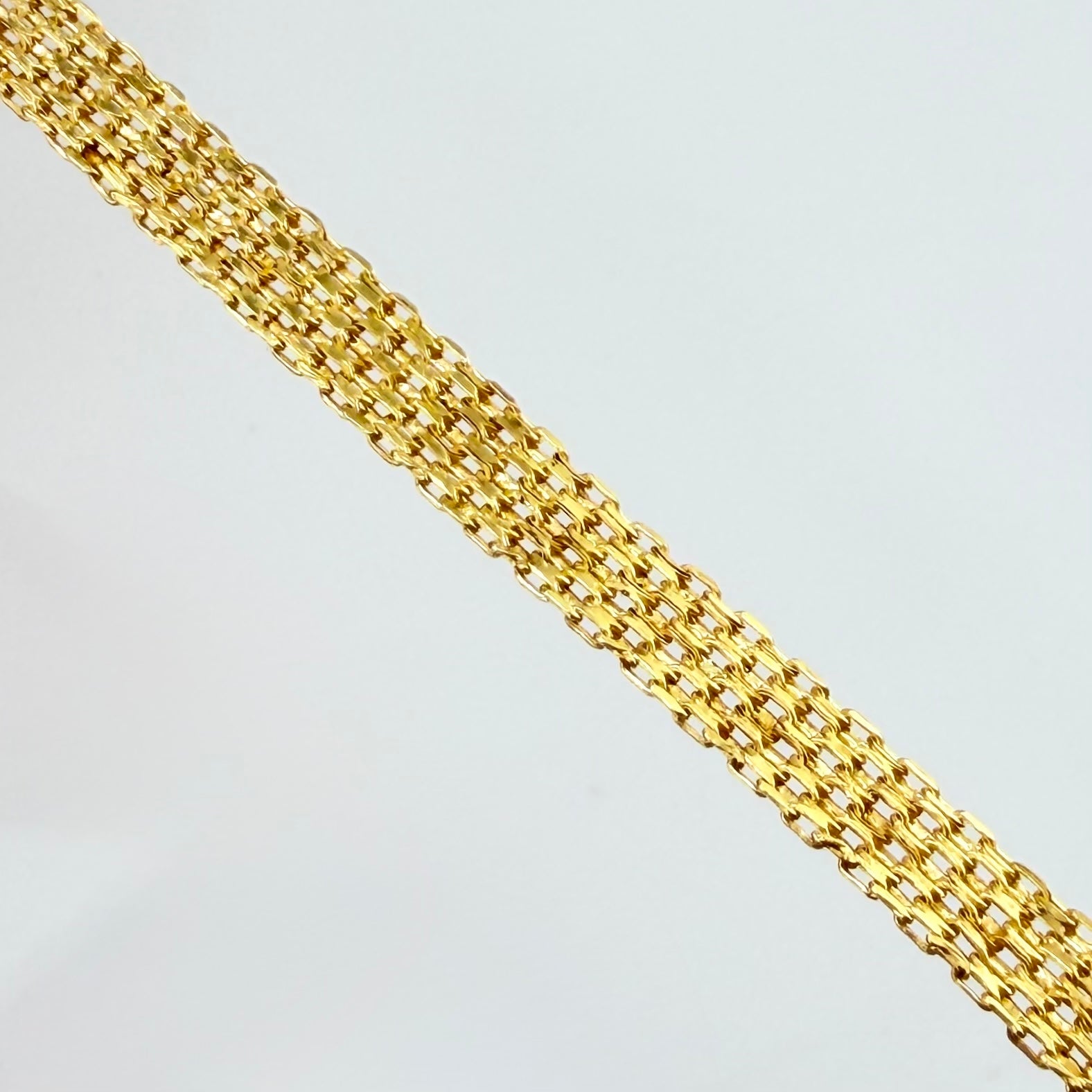 Cadena China 5.45gr / 19 3/4 in / 4.8mm Oro Amarillo +1 18K ©