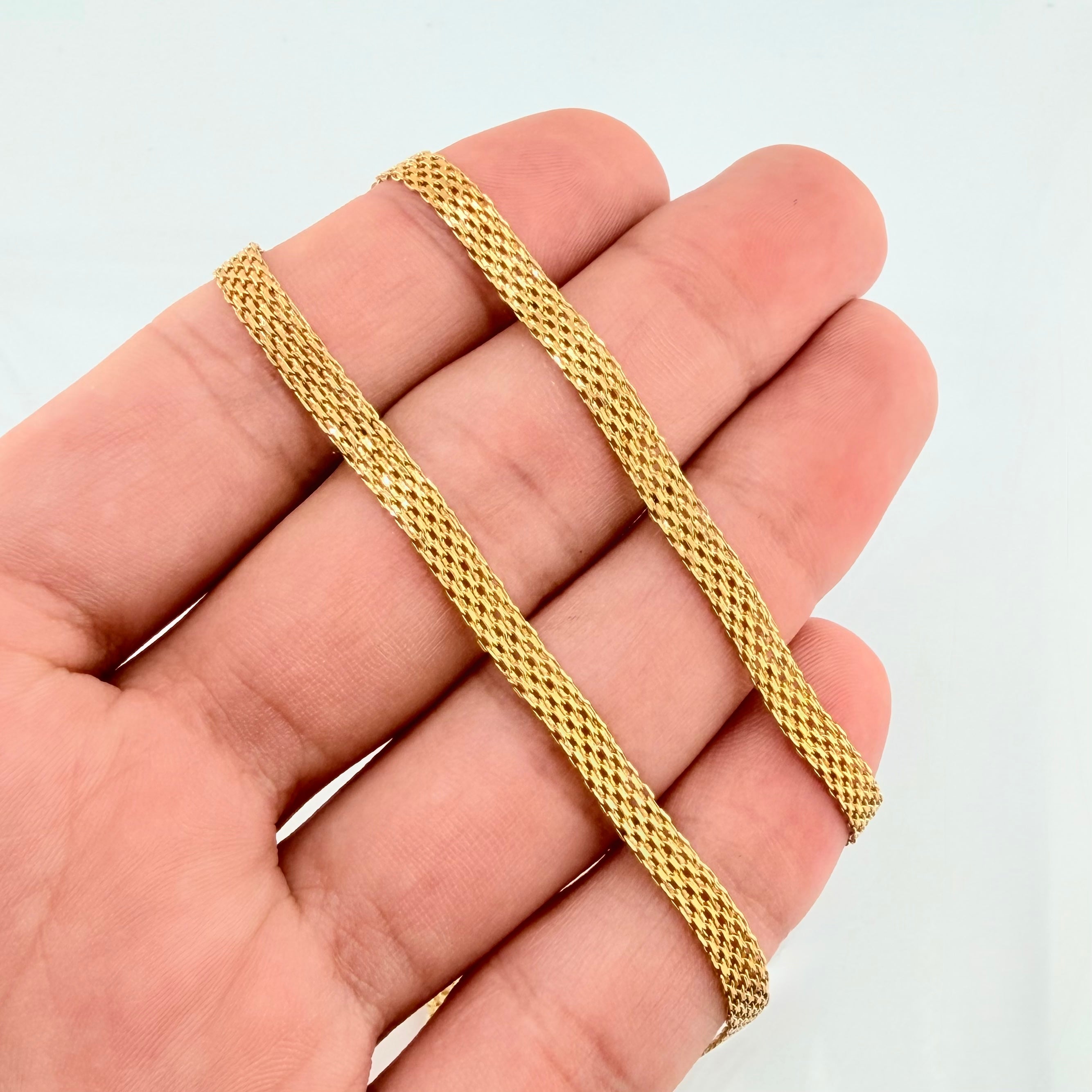 Cadena China 5.45gr / 19 3/4 in / 4.8mm Oro Amarillo +1 18K ©