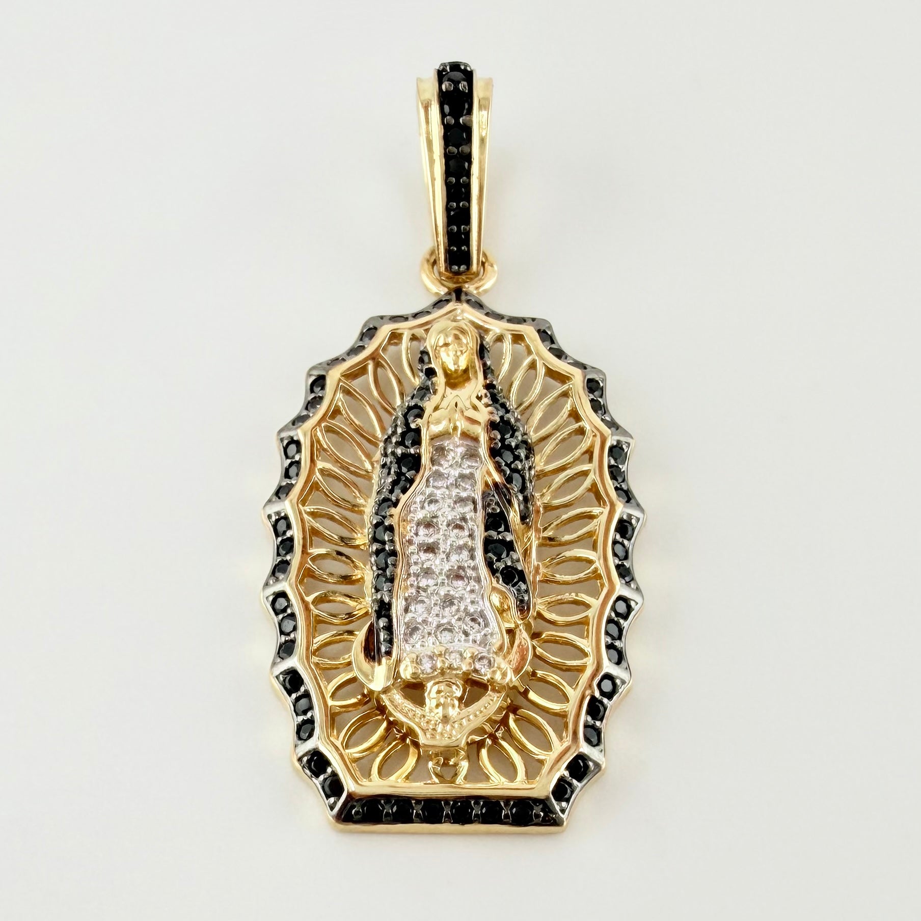 Pendant Virgin of Guadalupe Frame 6gr / 1 3/4 in / 18K Yellow Gold *