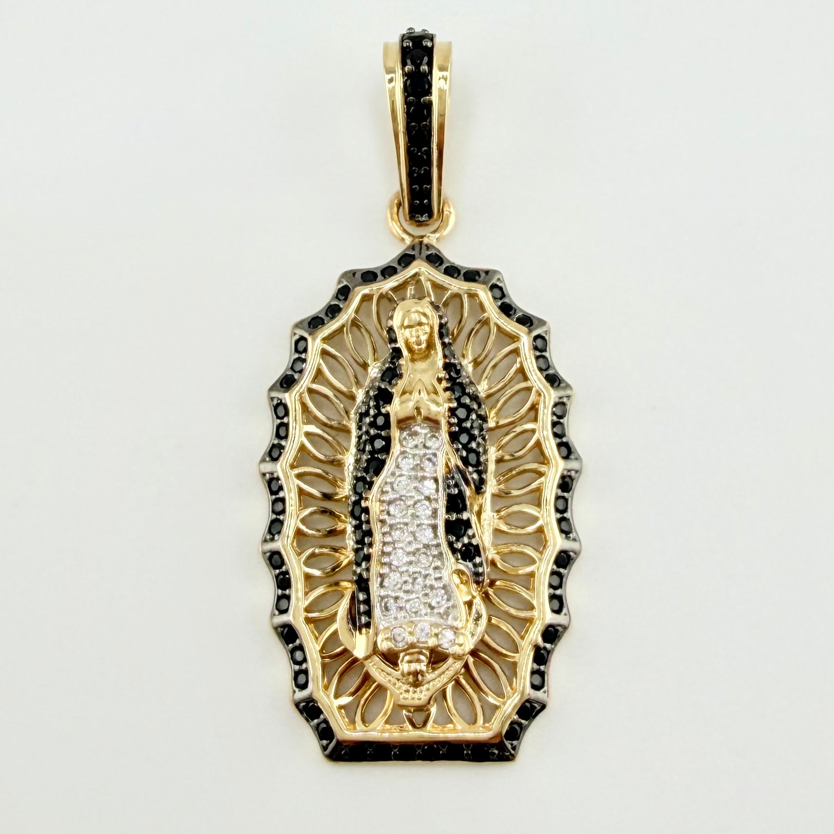 Pendant Virgin of Guadalupe Frame 6gr / 1 3/4 in / 18K Yellow Gold *
