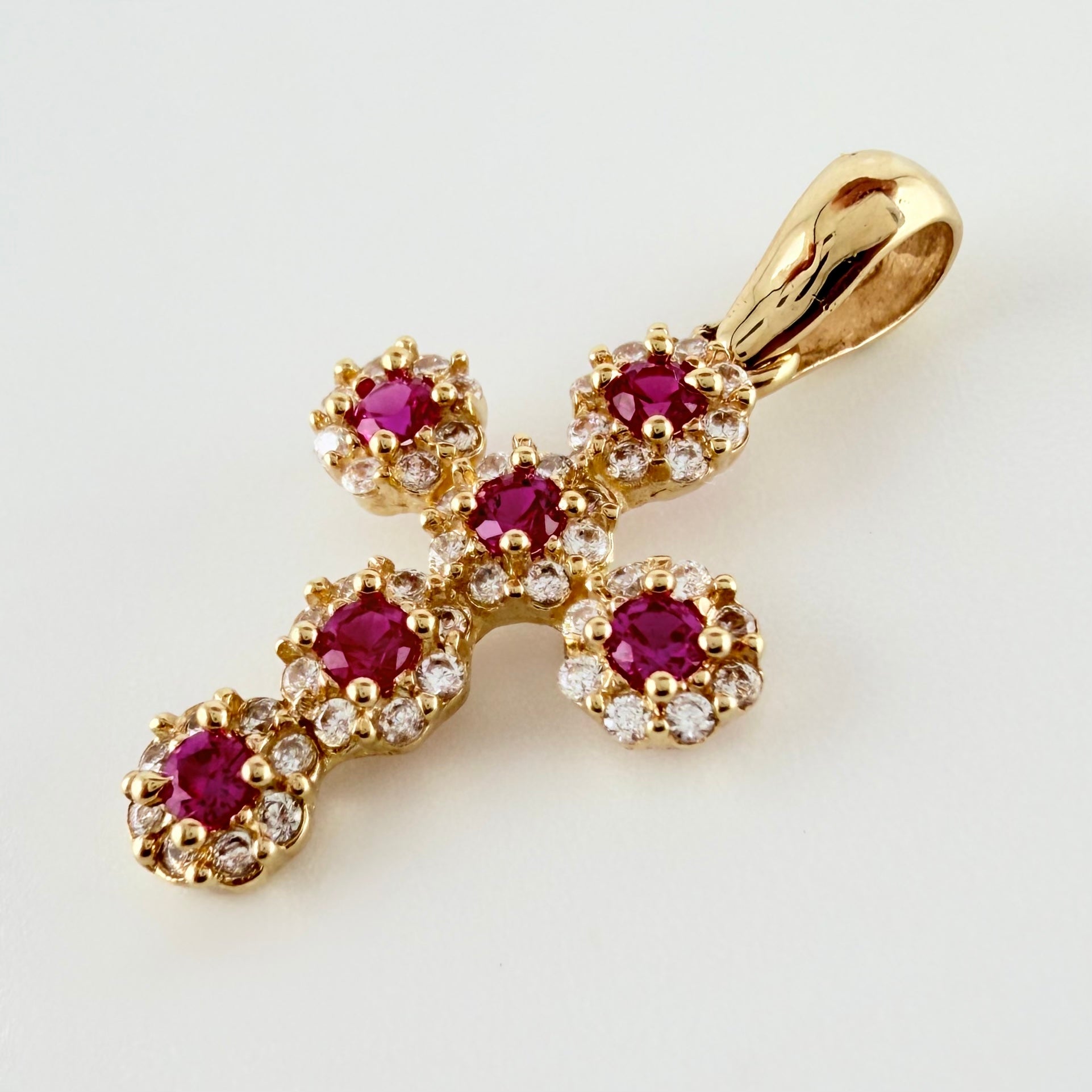 Dije Cruz Tupida 1.5gr / 1 in / Oro Amarillo 18K *