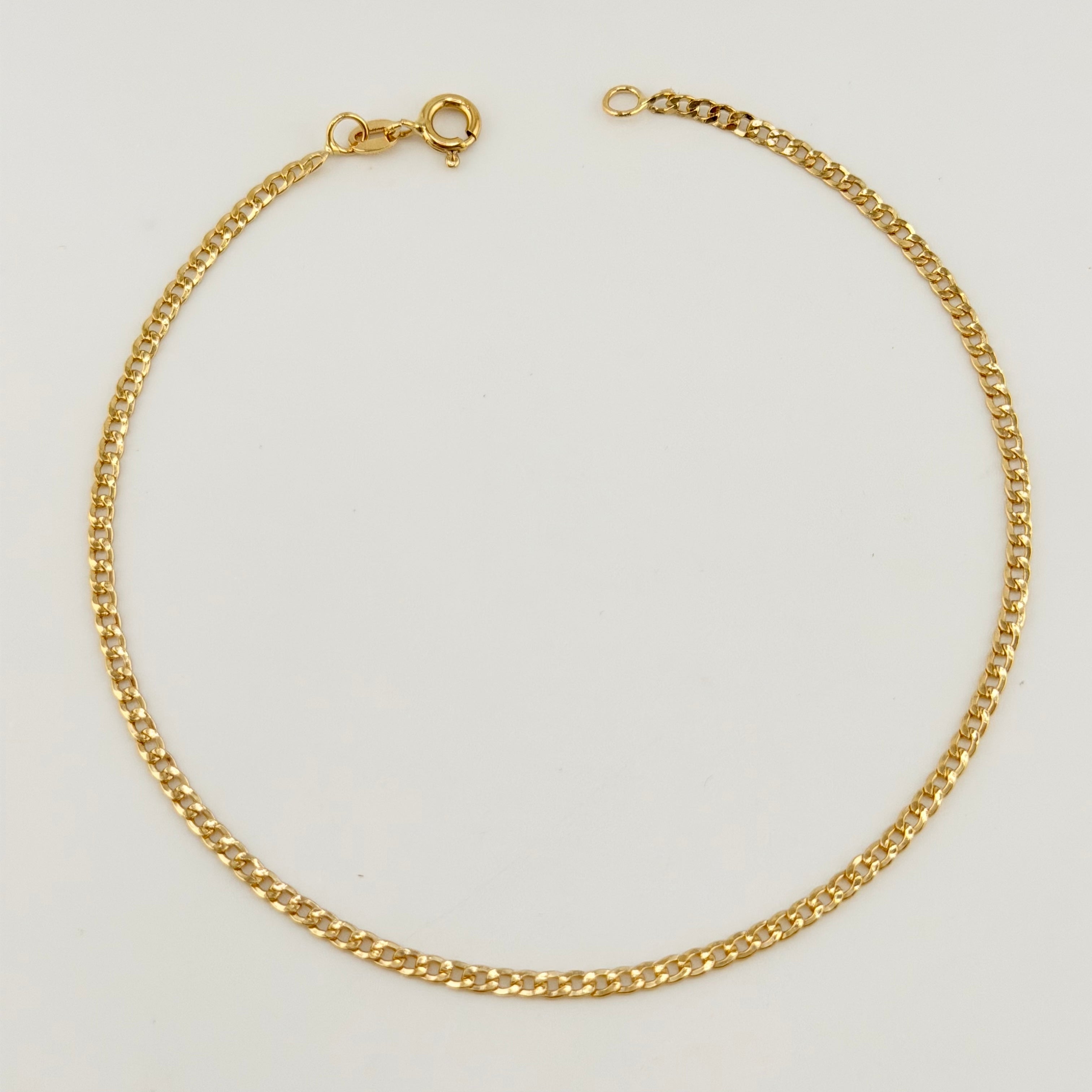 Tobillera Cubana 1.95gr / 9 3/4 in / 2.3mm Oro Amarillo +1 18K ©