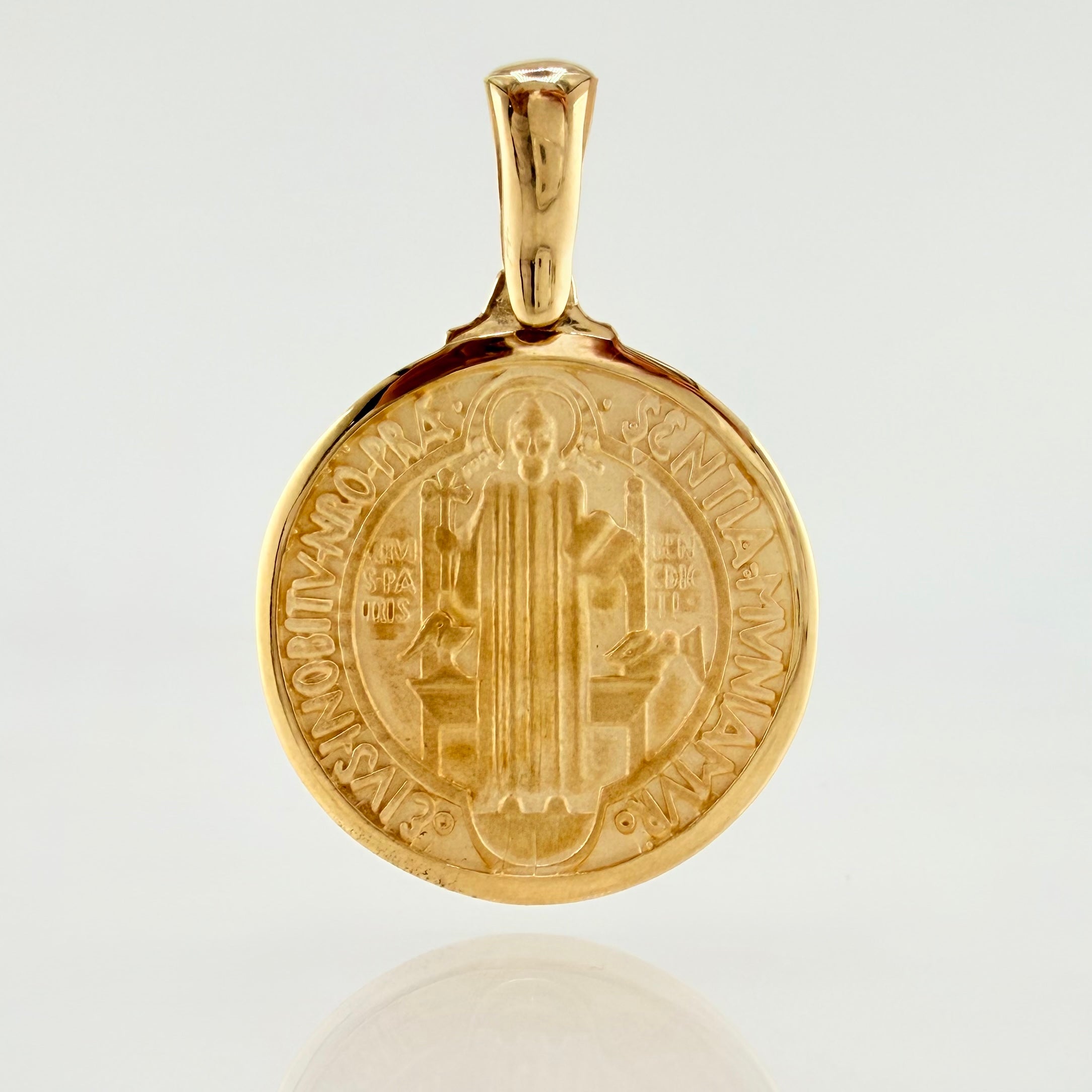 Pendant Saint Benedict 7.9gr / 1 1/2 in / 18K Yellow Gold *