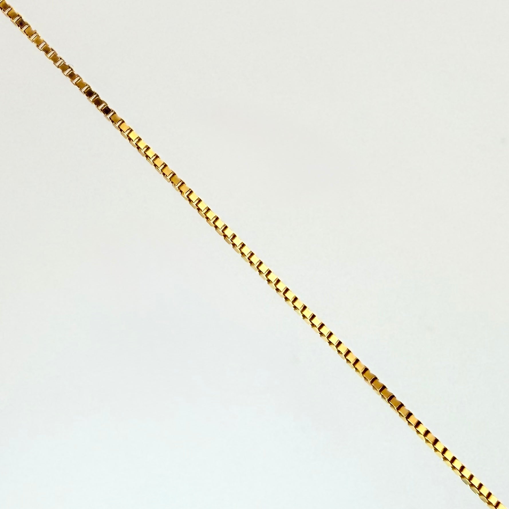 Cadena Veneciana 1 gr / 50 cm / 0.50mm Oro Amarillo +3 18K