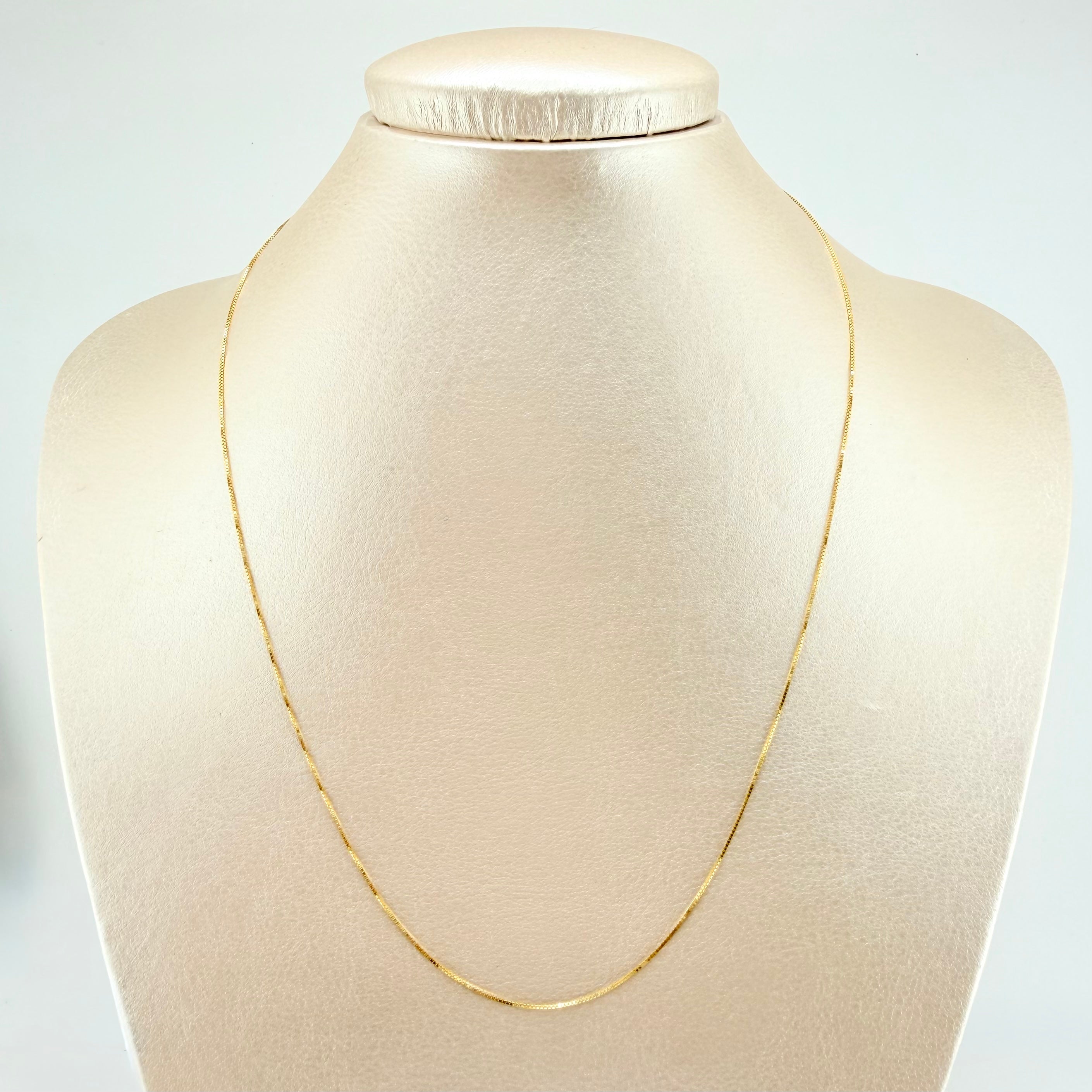 Cadena Veneciana 1 gr / 50 cm / 0.50mm Oro Amarillo +3 18K