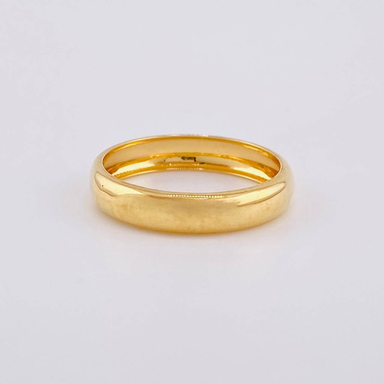 Anillo Argolla Lisa Media Caña 1.3g / T6 1/4 Oro Amarillo 18K