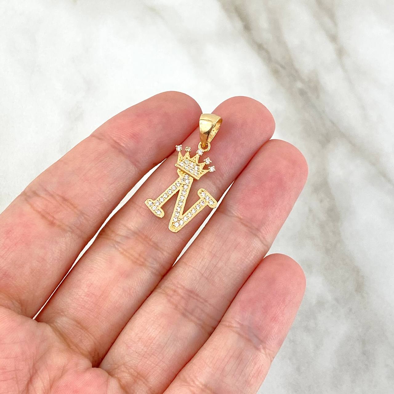Pendant Letter N Crown 1.75gr / 2.7cm / 18K Gold *
