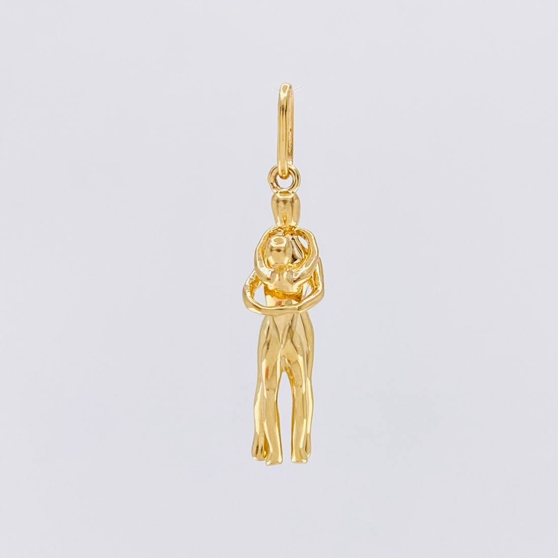 Pendant Couple 4.6g / 1 1/4 in 18K Yellow Gold