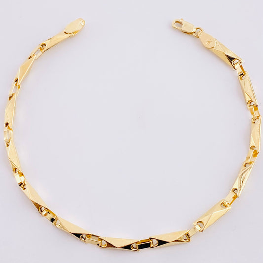 Pulso Rustico Rombo 4.75 g / 8 1/4 in / 3.8 mm Oro Amarillo 18K