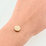 Pendant Charm Letter U 1.35gr / 1/2 in / Yellow Gold 18K