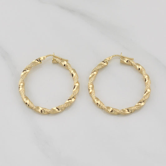 Candongas Aly 2.3gr / 1 1/4 in / Oro Amarillo +4 18K !