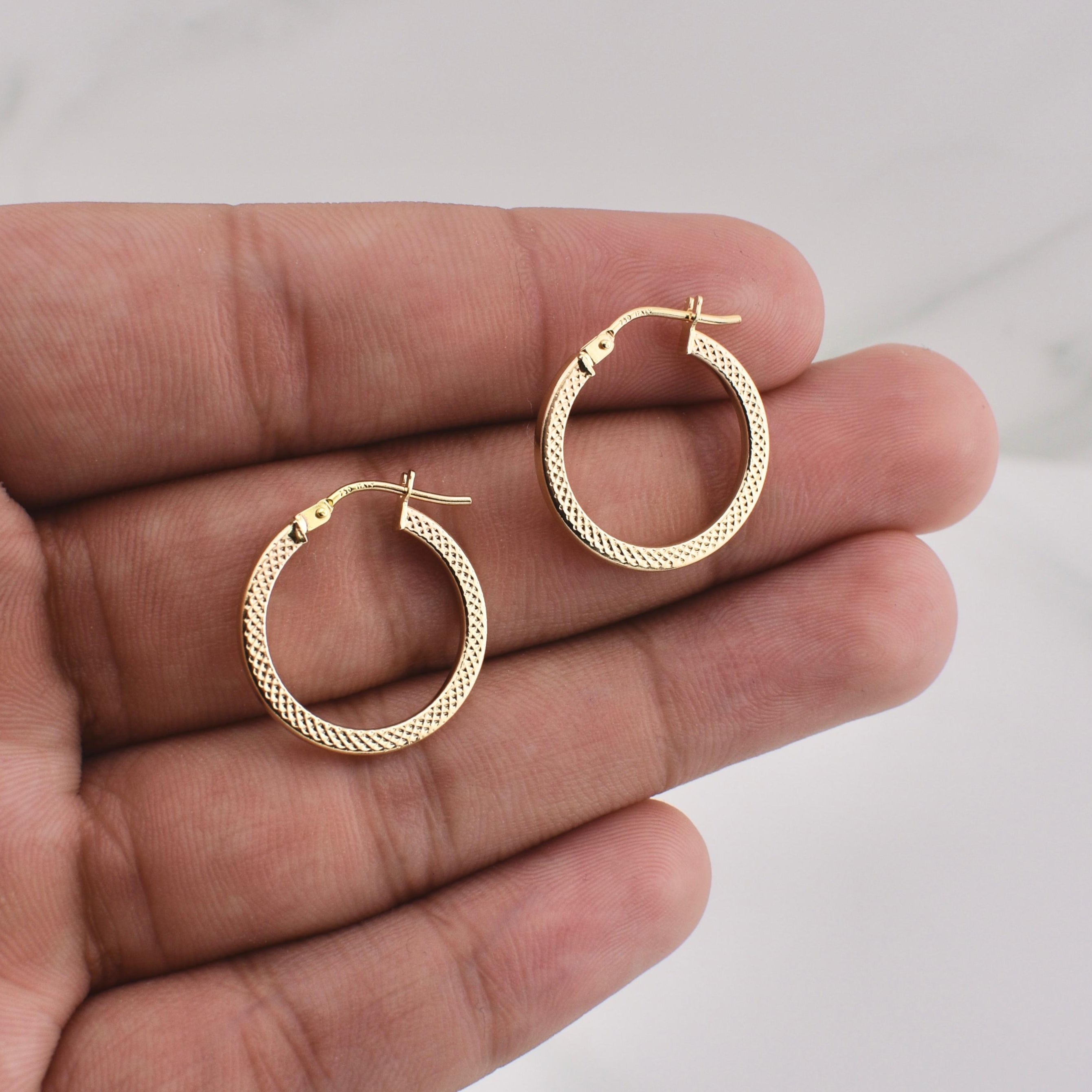 Candongas Lala 1.5gr / 3/4 in / Oro Amarillo +4 18K !