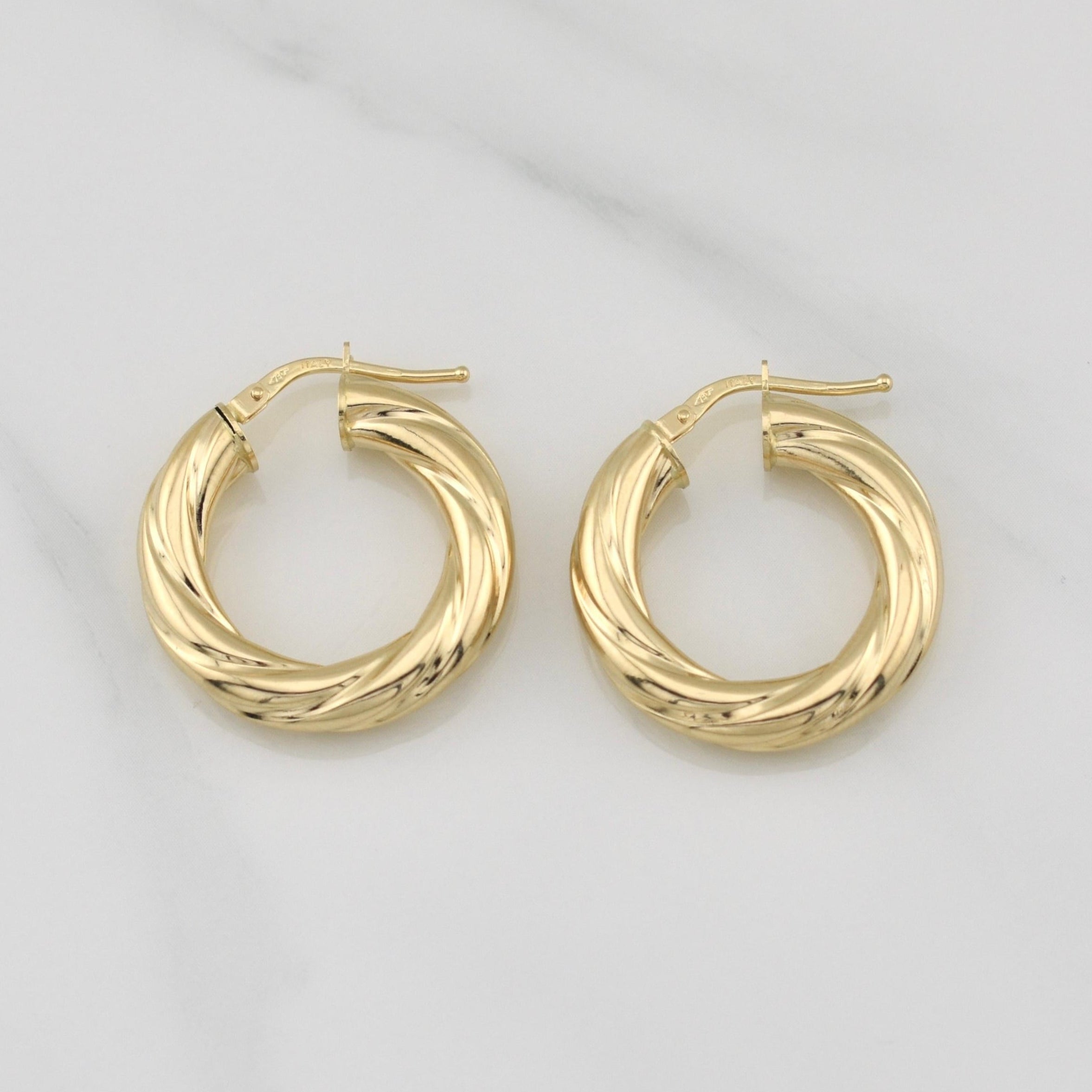 Candongas Mary 3.2gr / 1 in / Oro Amarillo +4 18K !