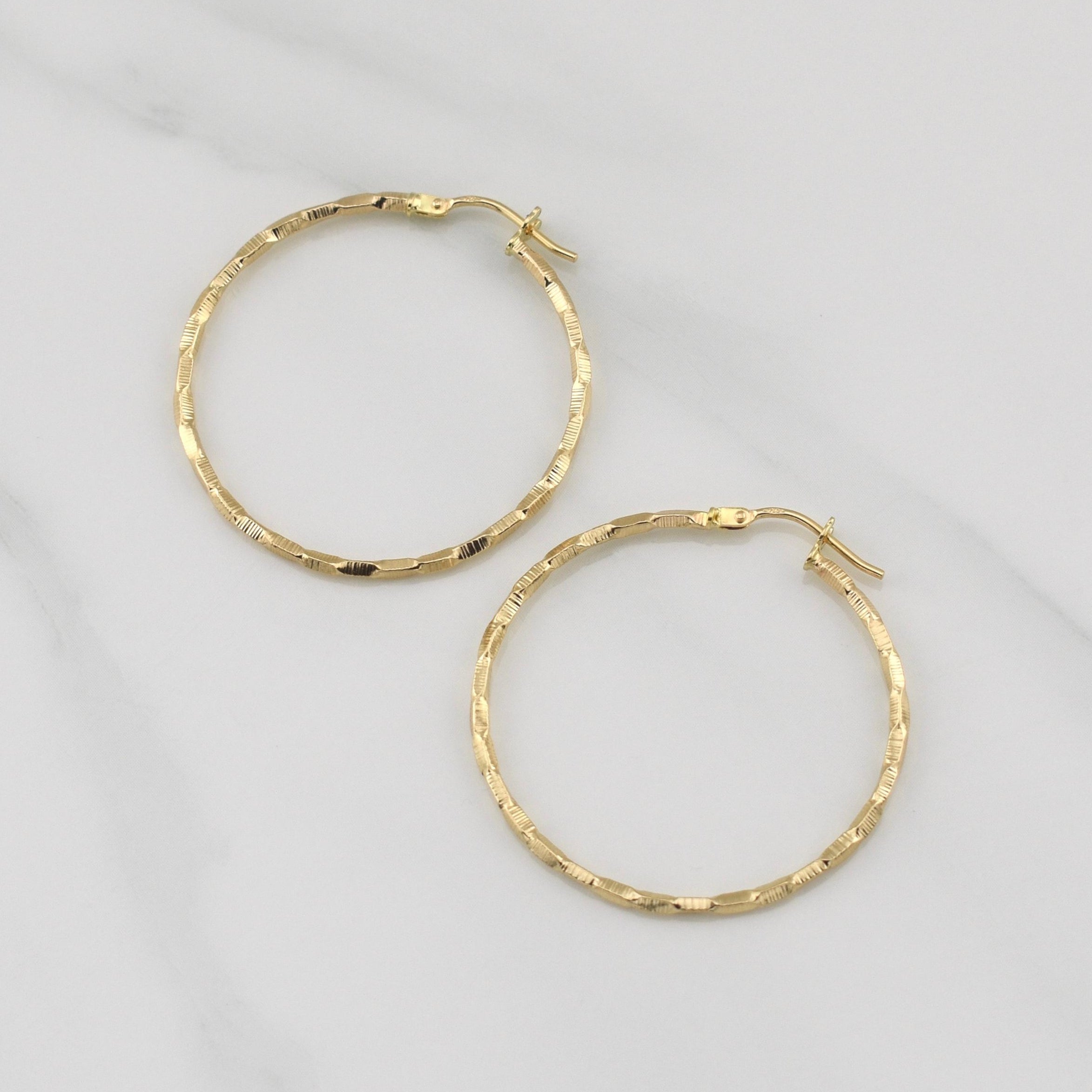 Cora Hoop Earrings 1.4gr / 1 1/2 in / Yellow Gold +4 18K !