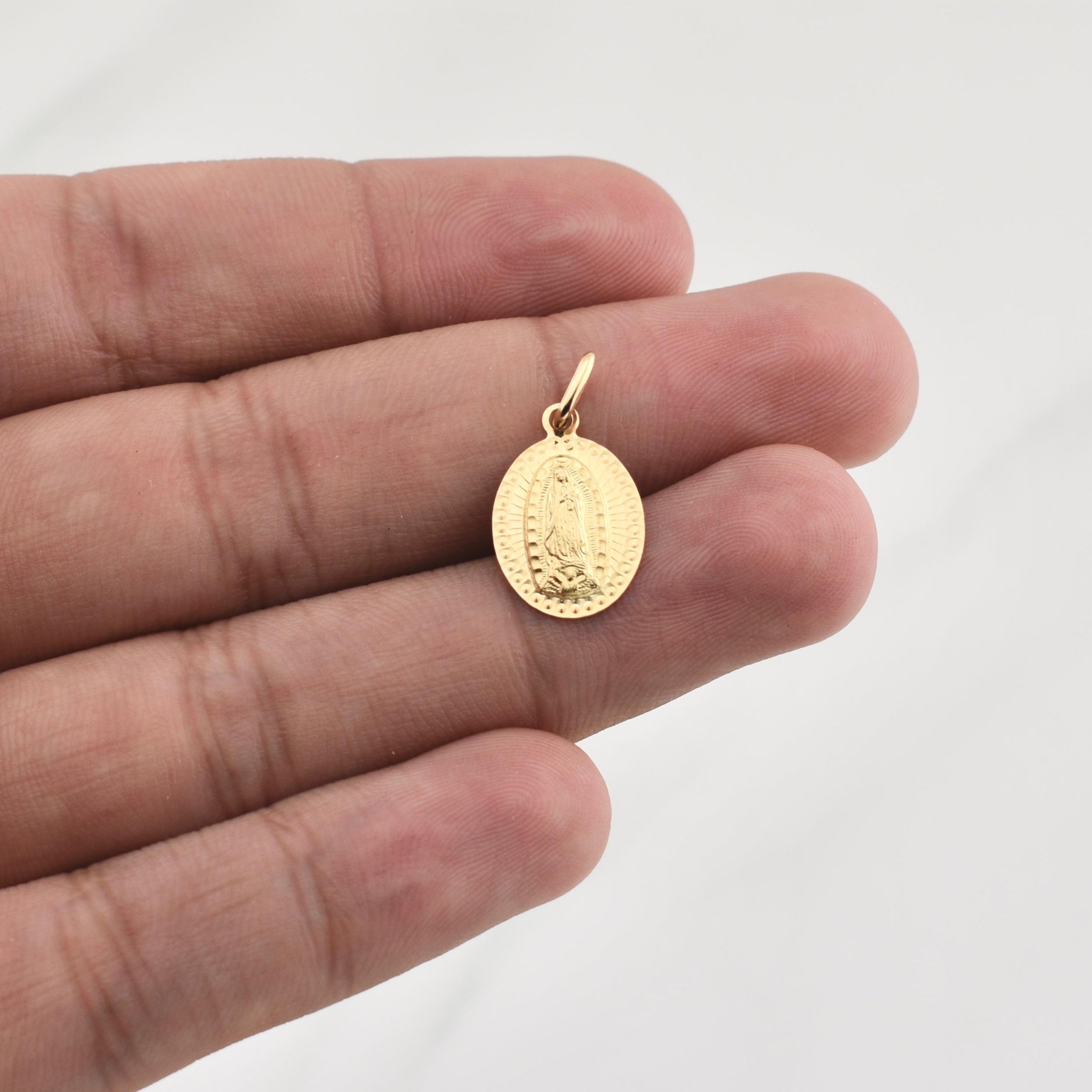 Dije Virgen De Guadalupe 1gr / 3/4 in / Oro Amarillo +4 18K !