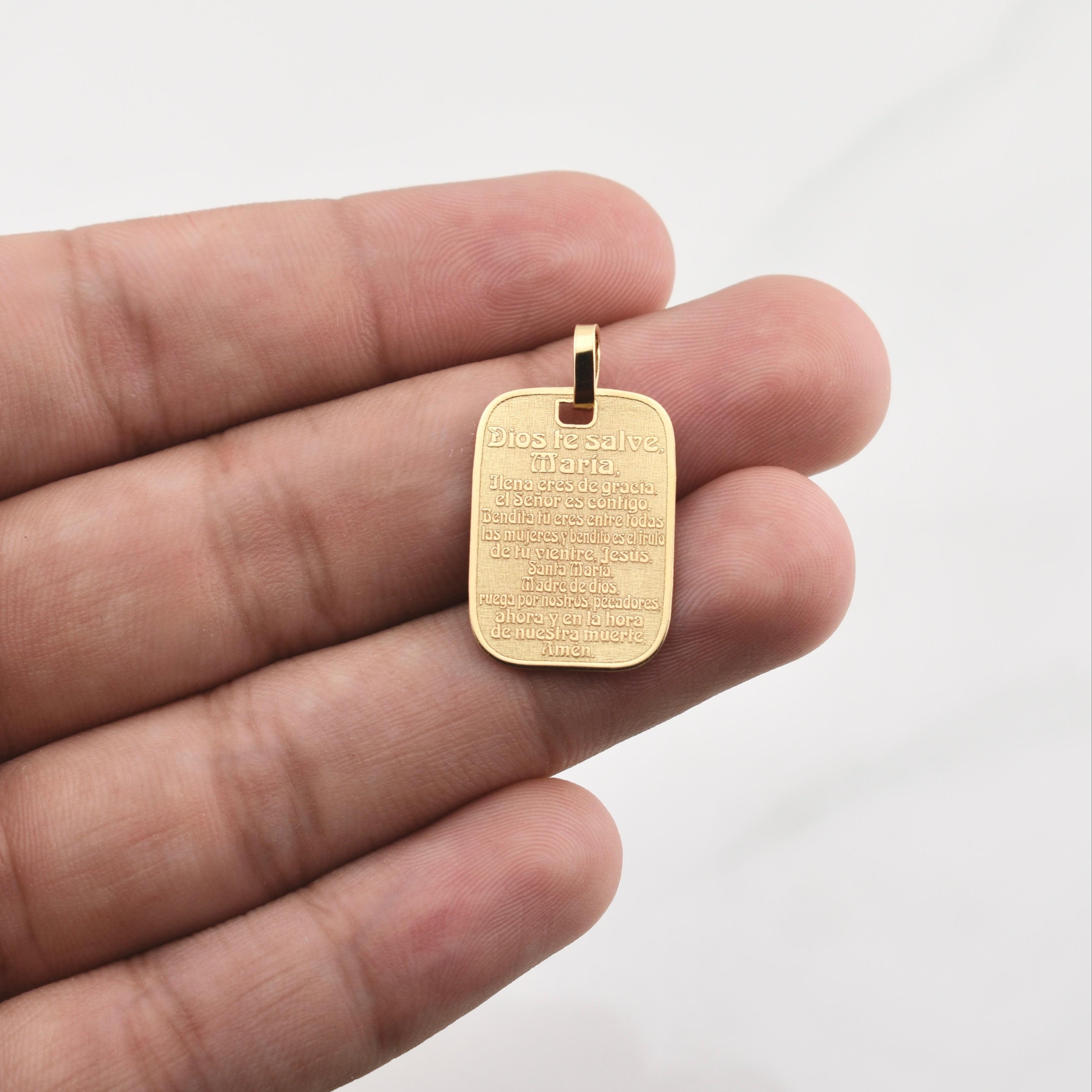 Dije Ave Maria 2.3gr / 1 in / Oro Amarillo +4 18K !