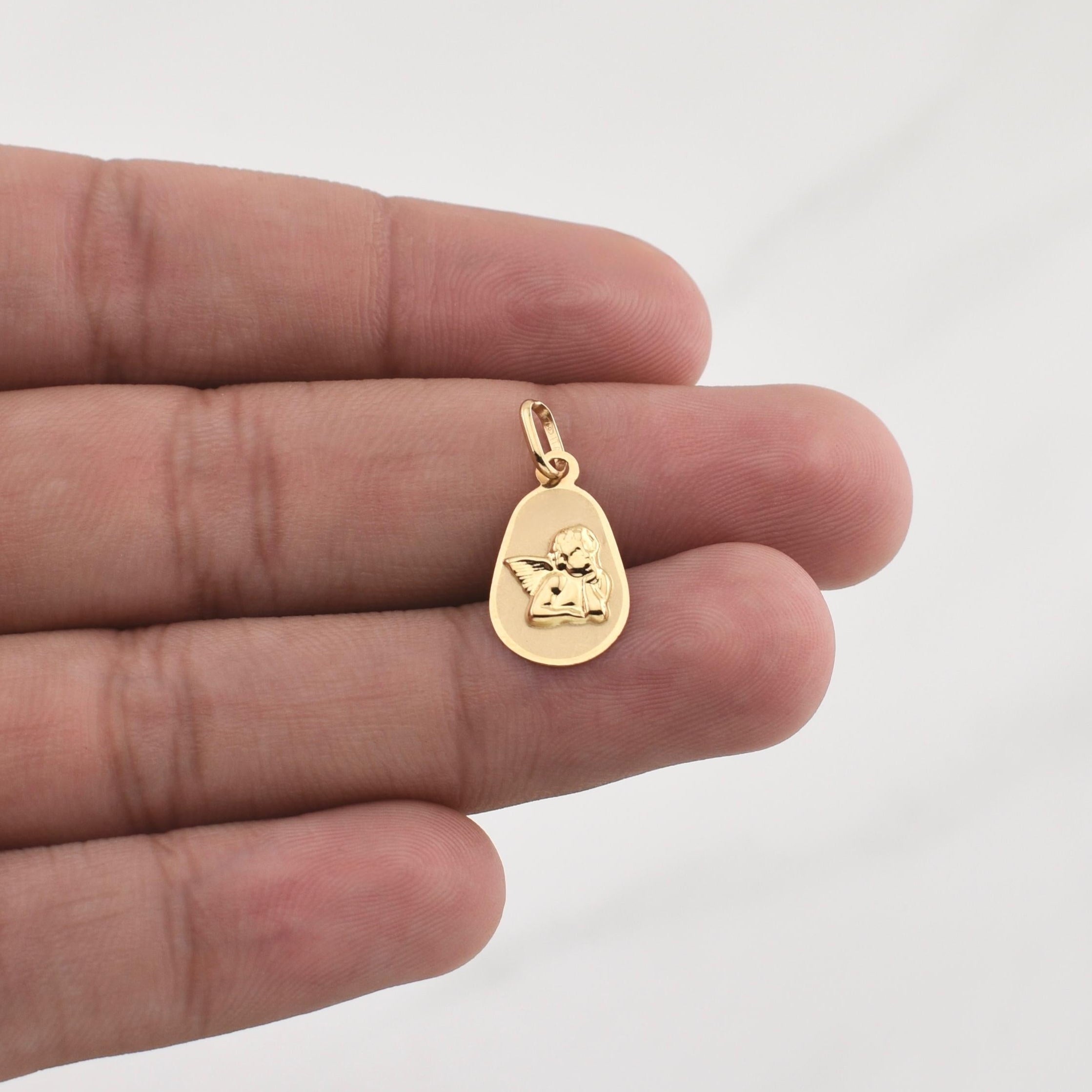 Dije Angel 0.65gr / 3/4 in / Oro Amarillo +4 18K !