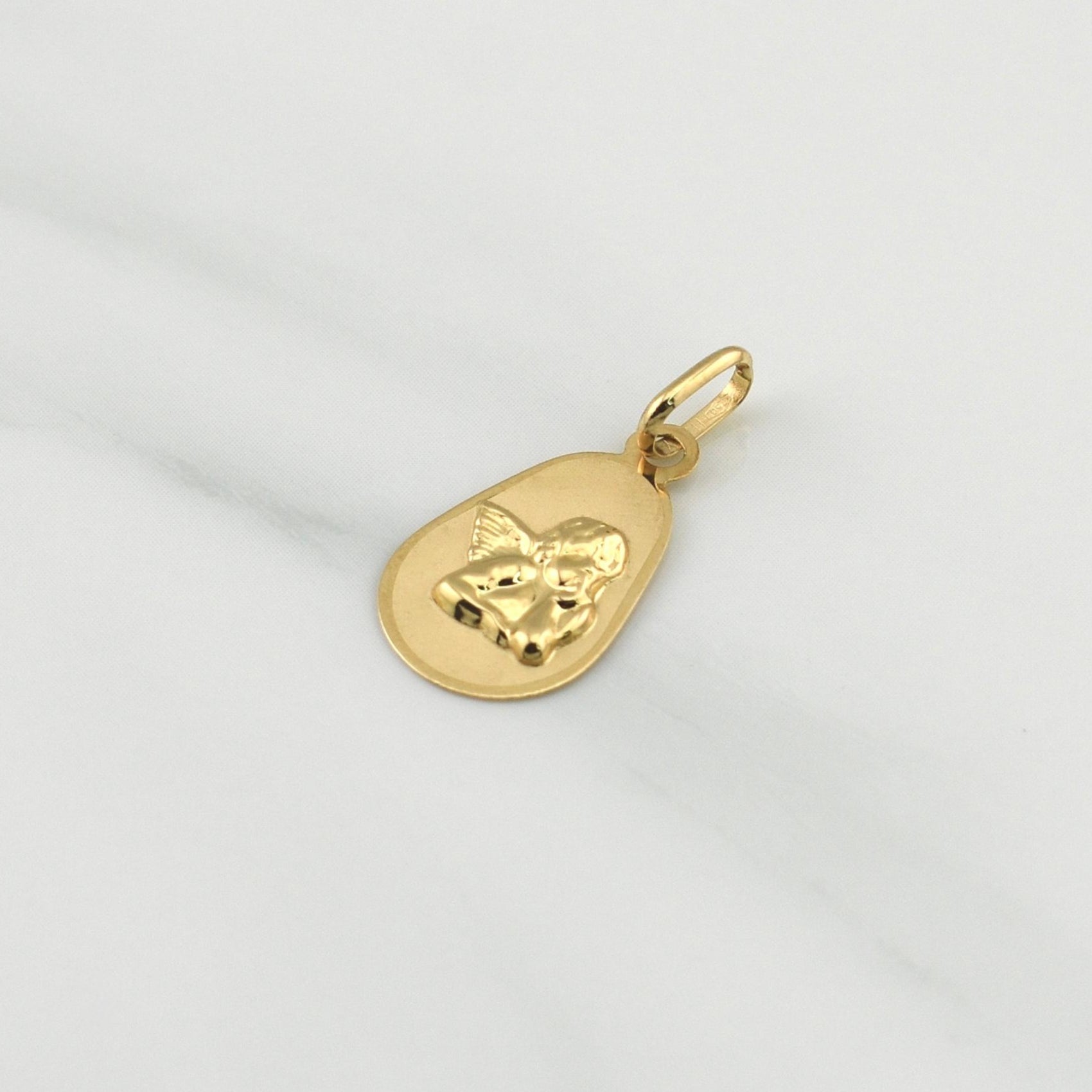 Dije Angel 0.65gr / 3/4 in / Oro Amarillo +4 18K !