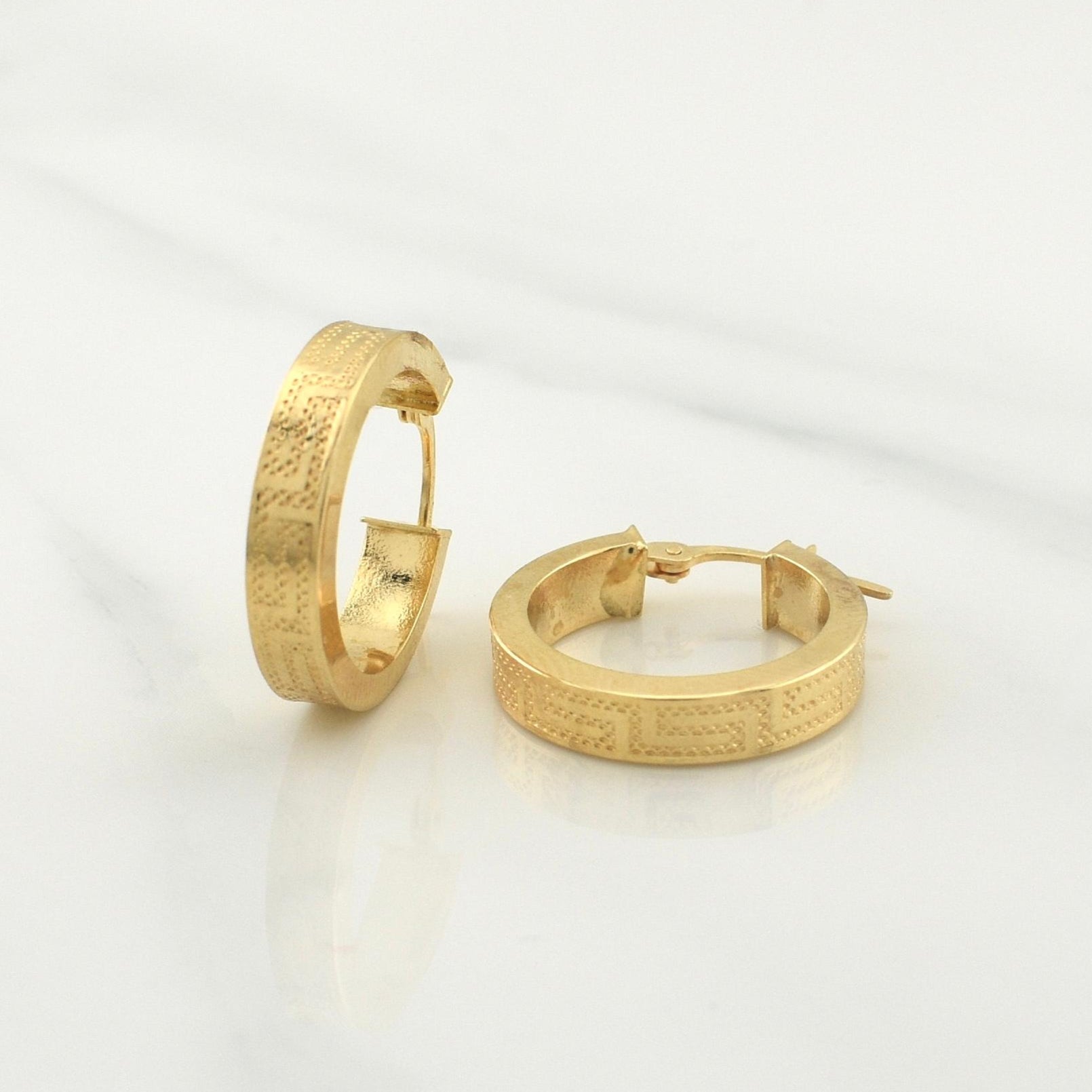 Hoop Earrings Victoria 2.2gr / 3/4 in / Yellow Gold +4 18K ©