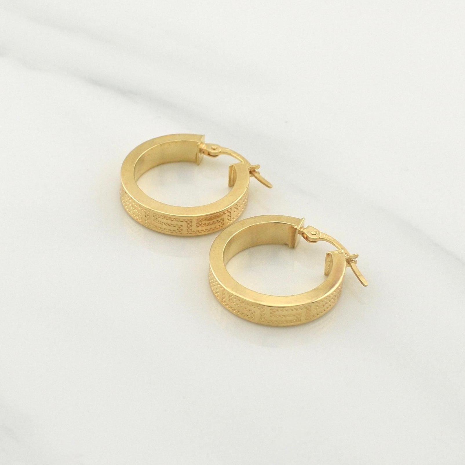 Hoop Earrings Victoria 2.2gr / 3/4 in / Yellow Gold +4 18K ©