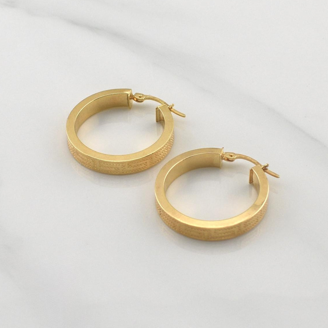 Hoop Earrings Victoria 2.5gr / 1 in / Yellow Gold +4 18K !