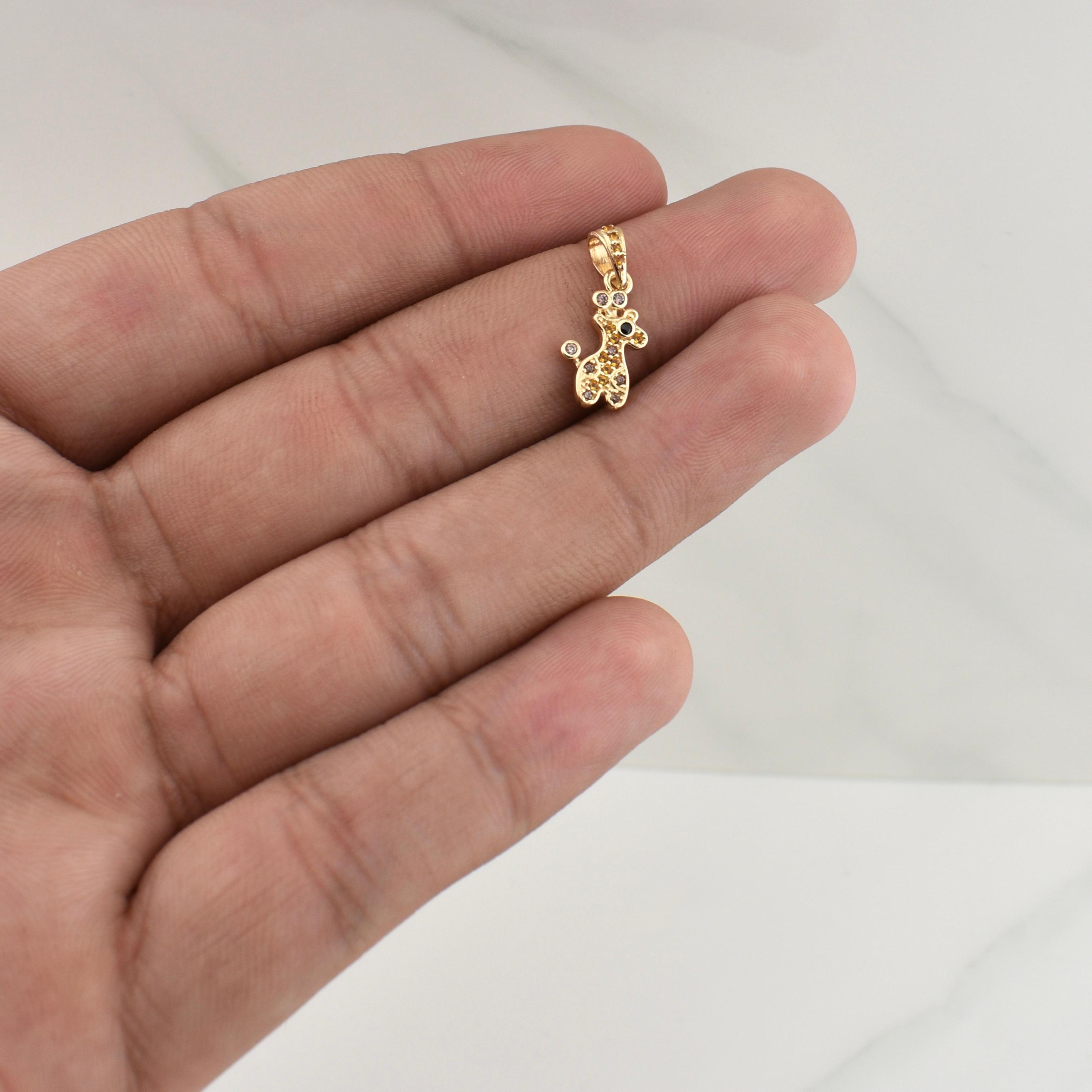 Dije Jirafa 1.1gr / 3/4 in / Oro Amarillo 18K !